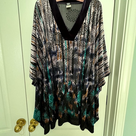 Gump’s San Francisco Jewel Toned Soft Velvet Chrysanthemum Caftan V-Neck Tunic L - Picture 3 of 16